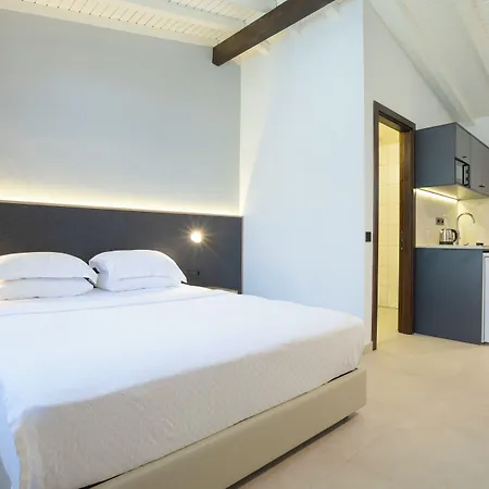 Aegean - * アラカティ